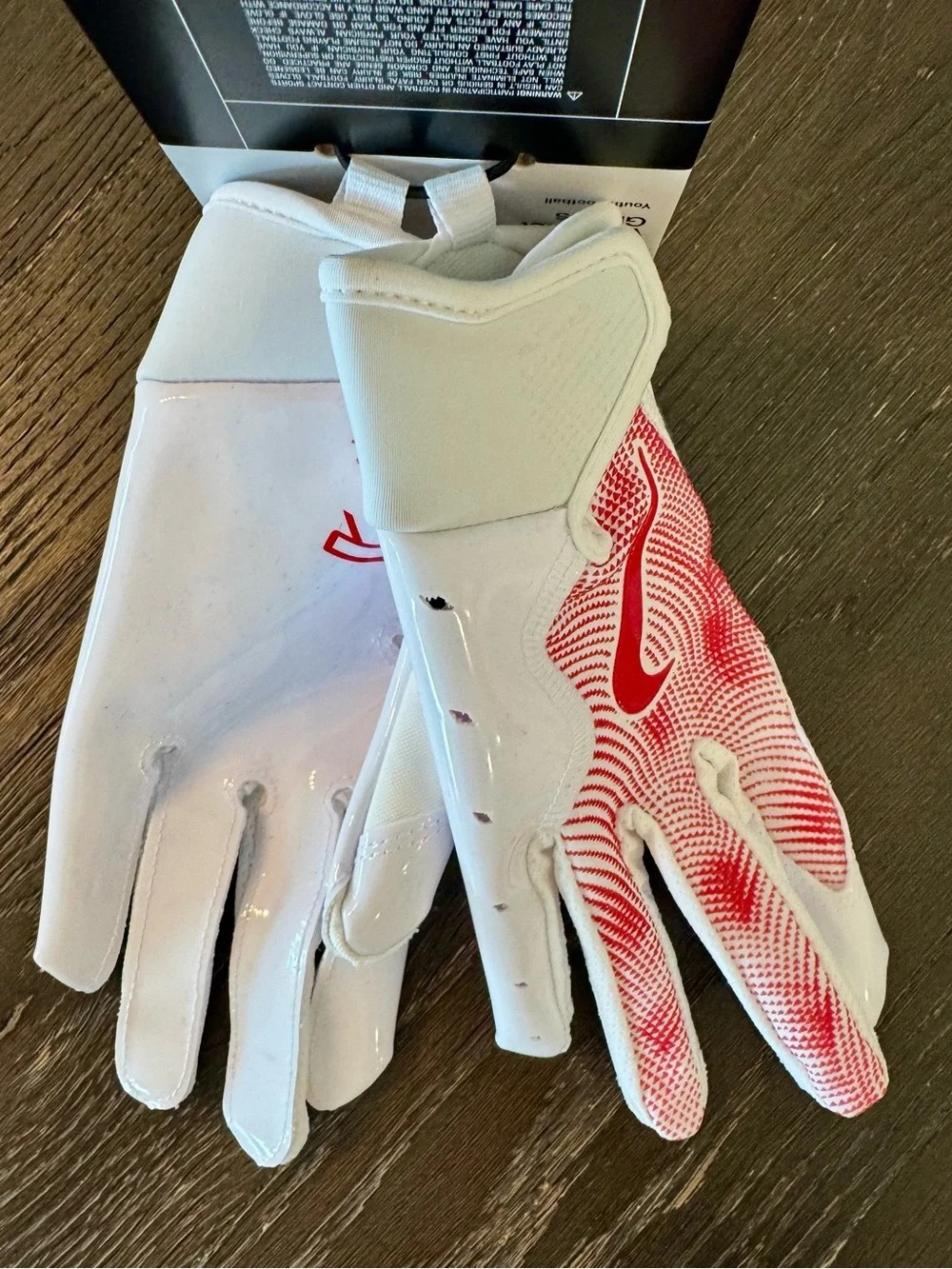 Nike Vapor Jet Youth Size Small Football Gloves White & Red. NWT